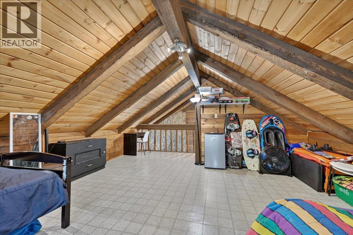 5422 Dutch Creek Road, Fairmont Hot Springs, British Columbia  V0B 1L2 - Photo 18 - 10398413