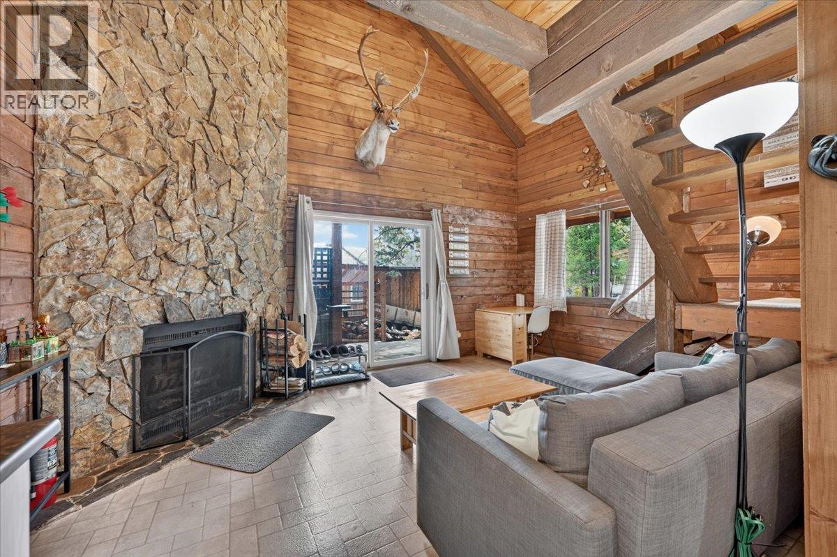 5422 Dutch Creek Road, Fairmont Hot Springs, British Columbia  V0B 1L2 - Photo 2 - 10398413