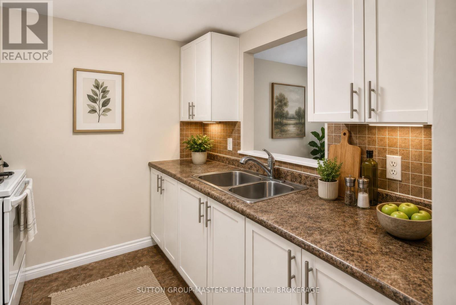 114 - 580 Armstrong Road, Kingston, Ontario  K7M 8M3 - Photo 3 - X13710050