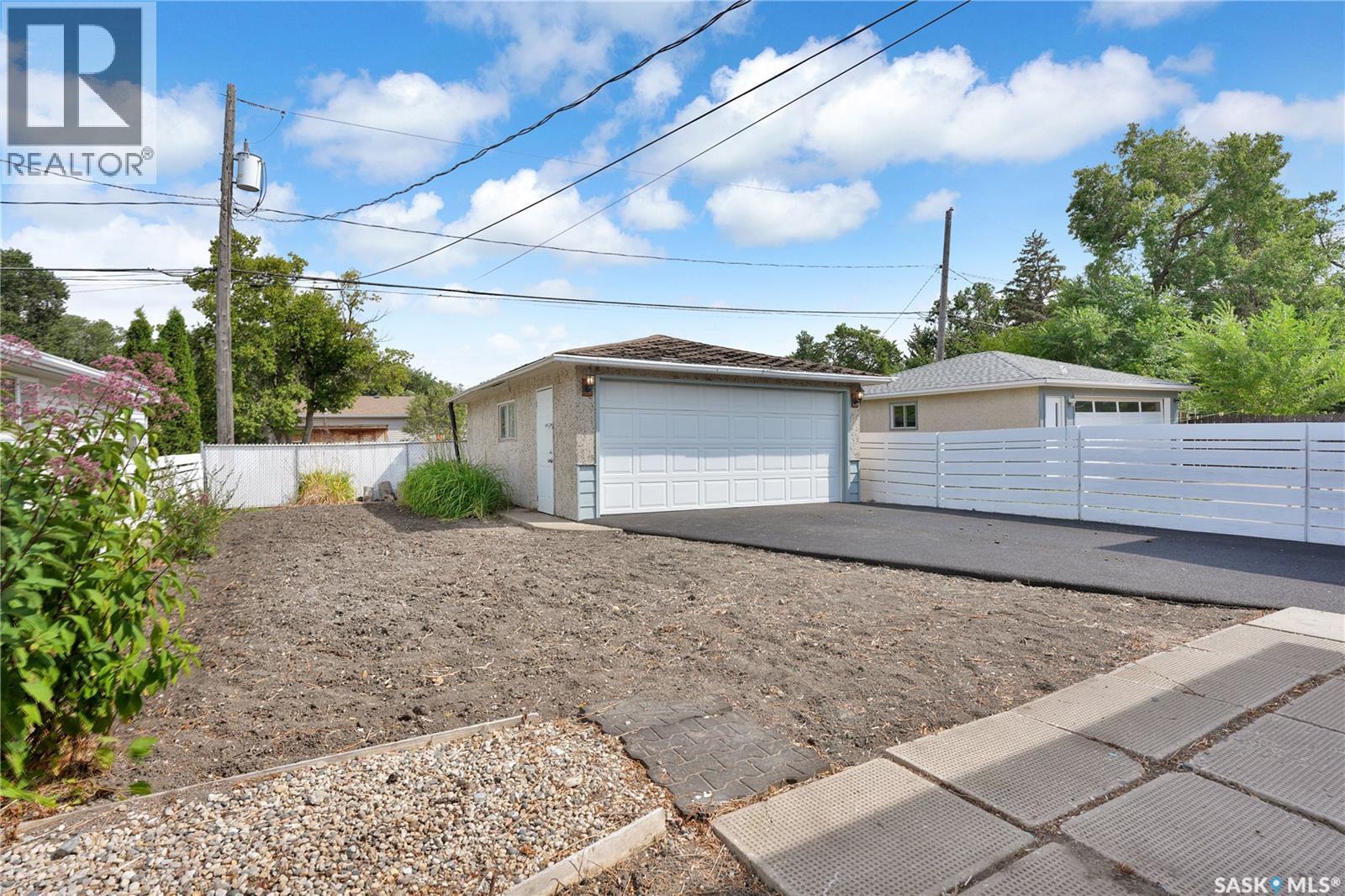 209 Broad Street N, Regina, Saskatchewan  S4R 2X7 - Photo 24 - SK046513