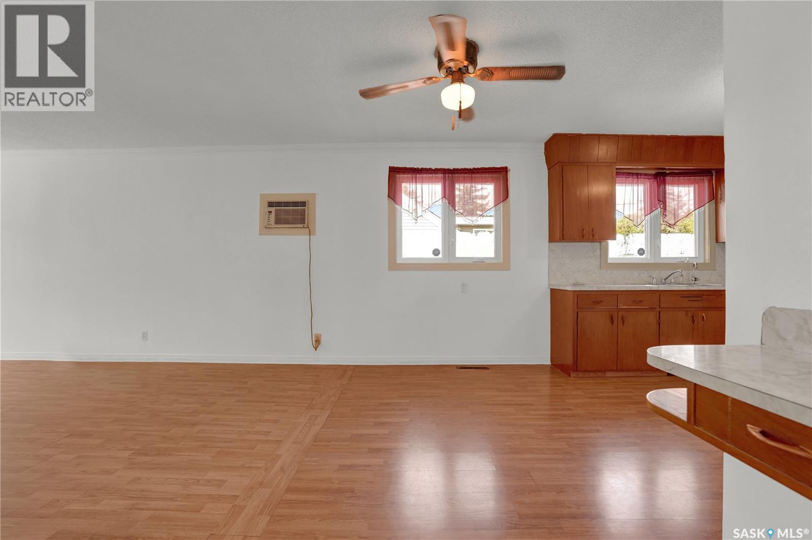 209 Broad Street N, Regina, Saskatchewan  S4R 2X7 - Photo 6 - SK046513