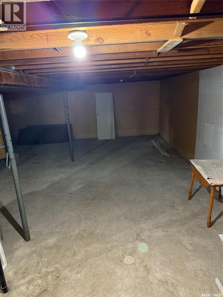 504 4th Street W, Wilkie, Saskatchewan  S0K 4W0 - Photo 12 - SK046501