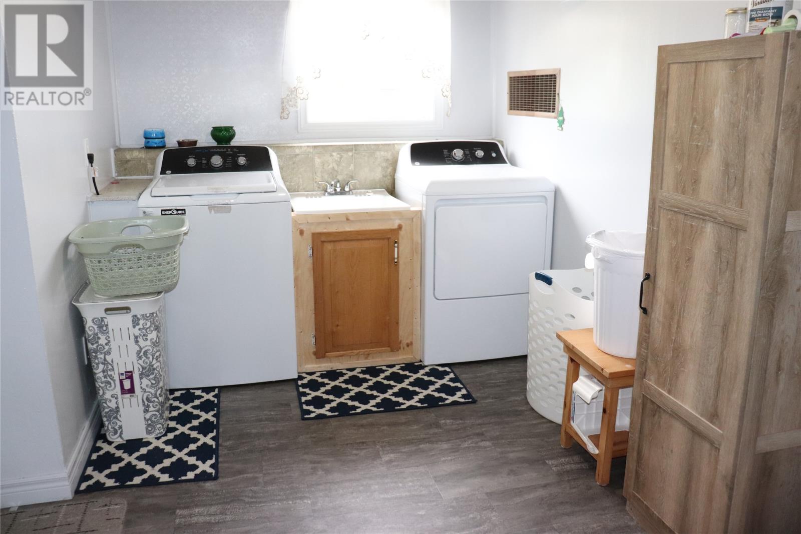 8 Oakland Drive, Stephenville Crossing, Newfoundland & Labrador  A0N 2C0 - Photo 38 - 1302297