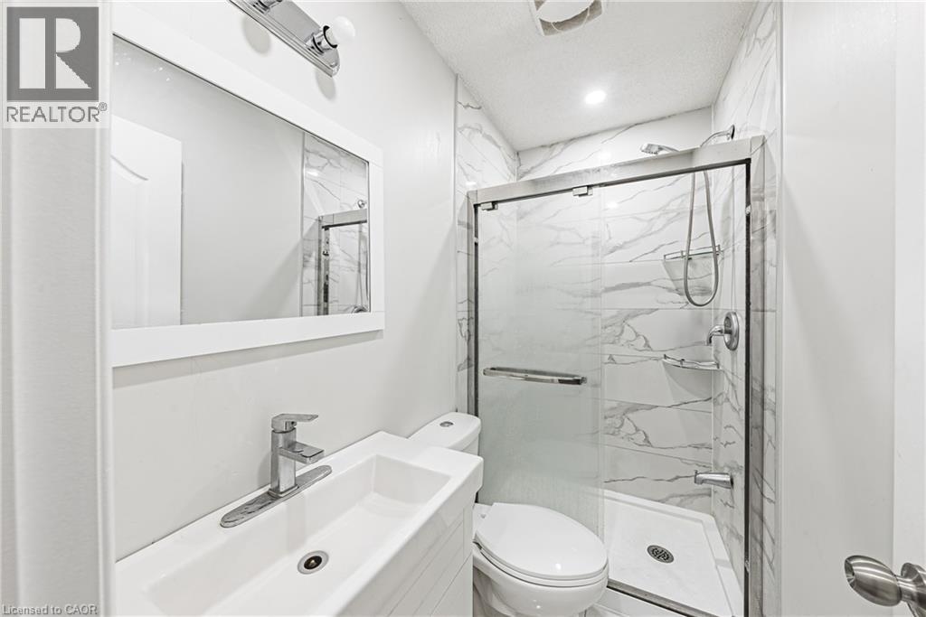 11 Drakes Drive, Hamilton, Ontario  L8E 4G4 - Photo 20 - 40843652