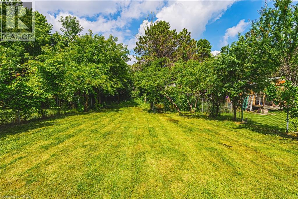 11 Drakes Drive, Hamilton, Ontario  L8E 4G4 - Photo 30 - 40843652