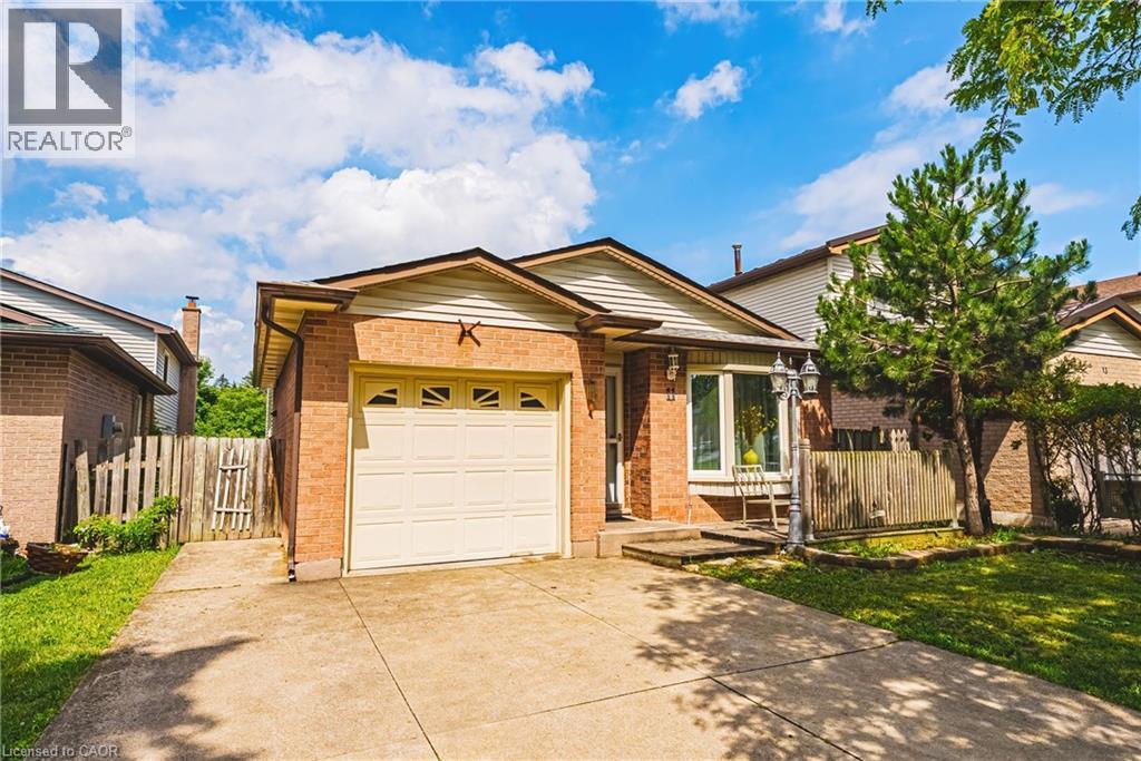 11 Drakes Drive, Hamilton, Ontario  L8E 4G4 - Photo 3 - 40843652