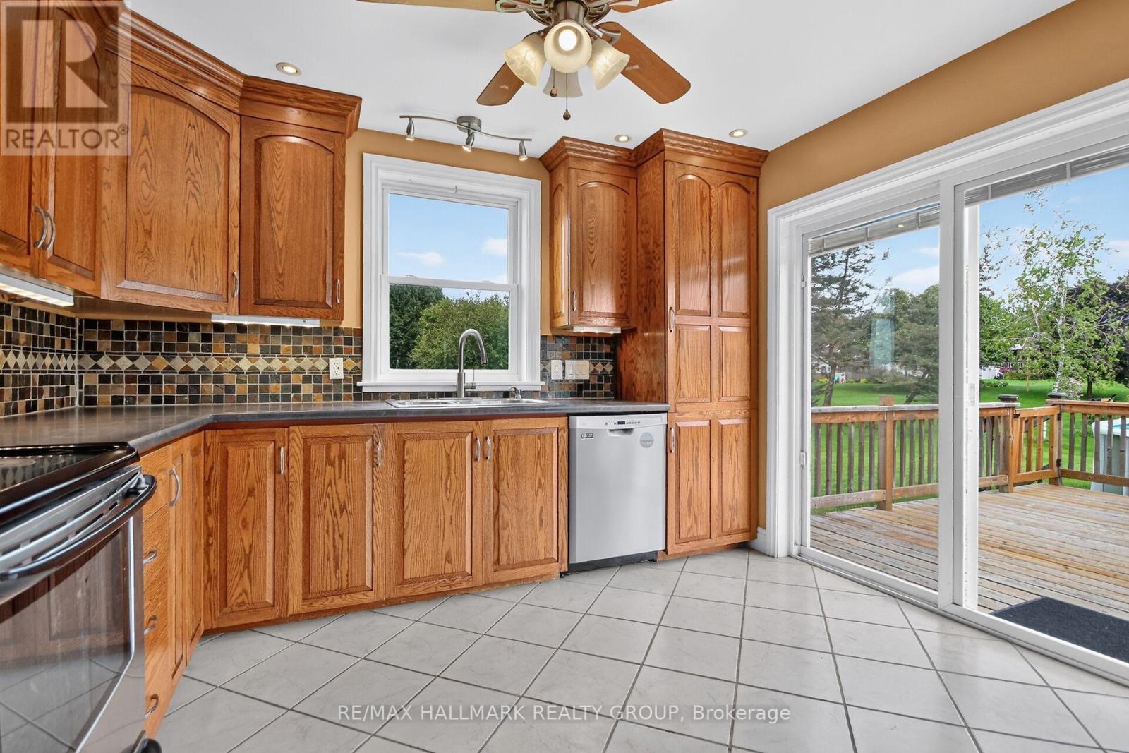 28 Second Street, Edwardsburgh/cardinal, Ontario  K0E 1T1 - Photo 10 - X13710904