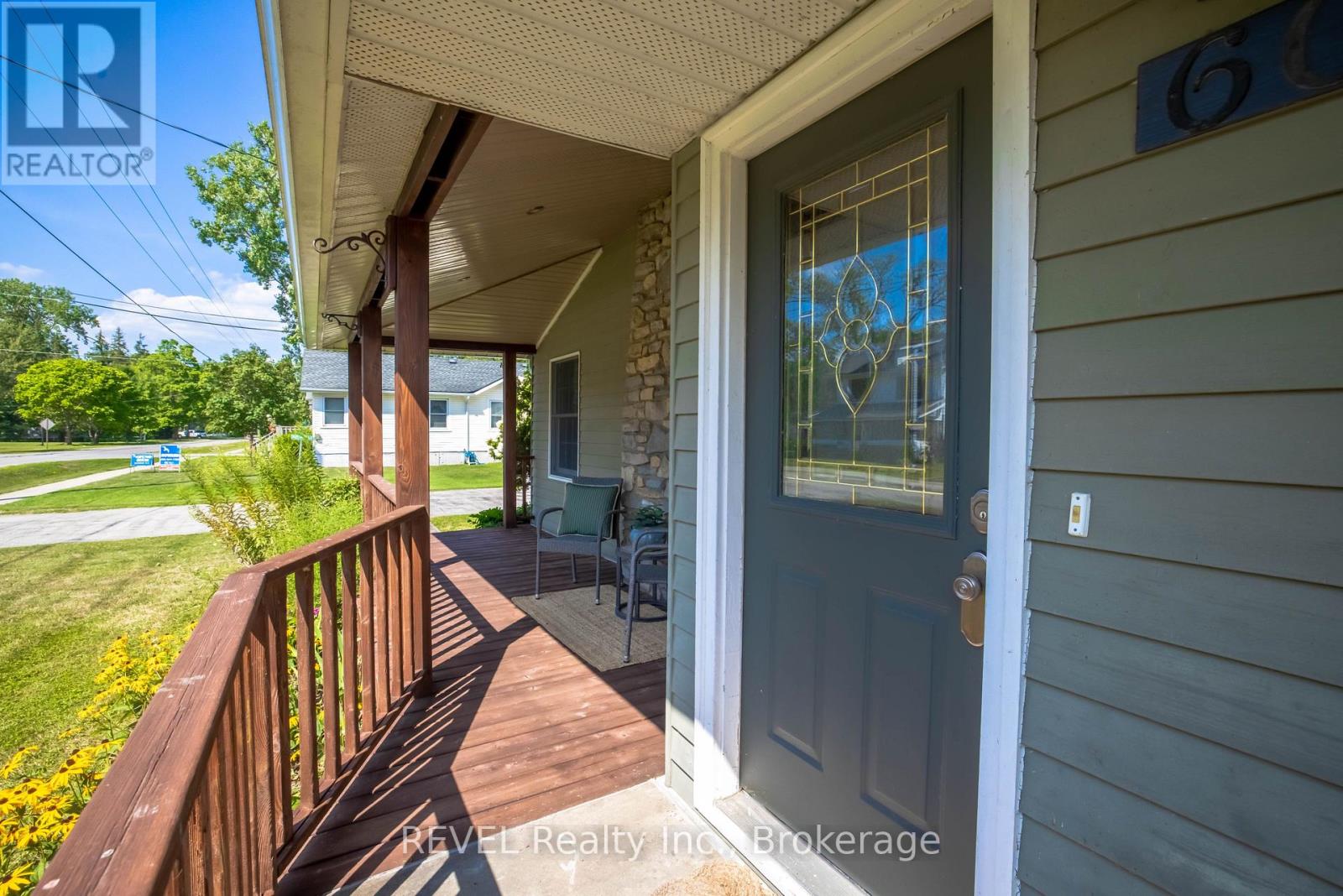 60 Bernard Avenue, Fort Erie, Ontario  L0S 1N0 - Photo 5 - X13710908