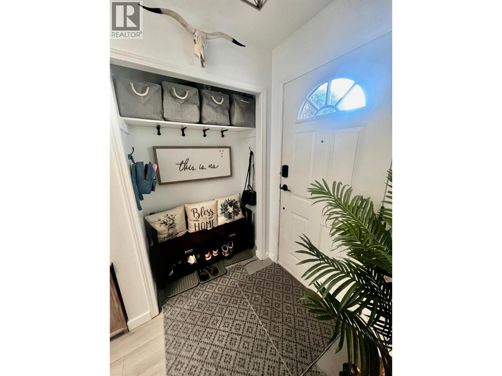 2020 Robson Place Unit# 14, Kamloops, British Columbia  V2C 2N2 - Photo 8 - 10398469