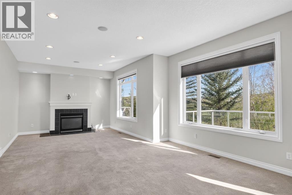 14 Discovery Woods Villas Sw, Calgary, Alberta  T2H 5A6 - Photo 13 - A2313697