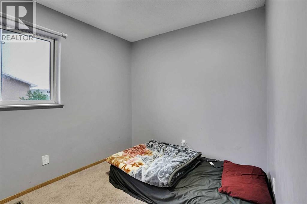 133 Martinglen Way Ne, Calgary, Alberta  T3J 3J1 - Photo 19 - A2316565