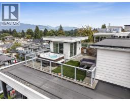 611 707 COMO LAKE AVENUE, Coquitlam, British Columbia