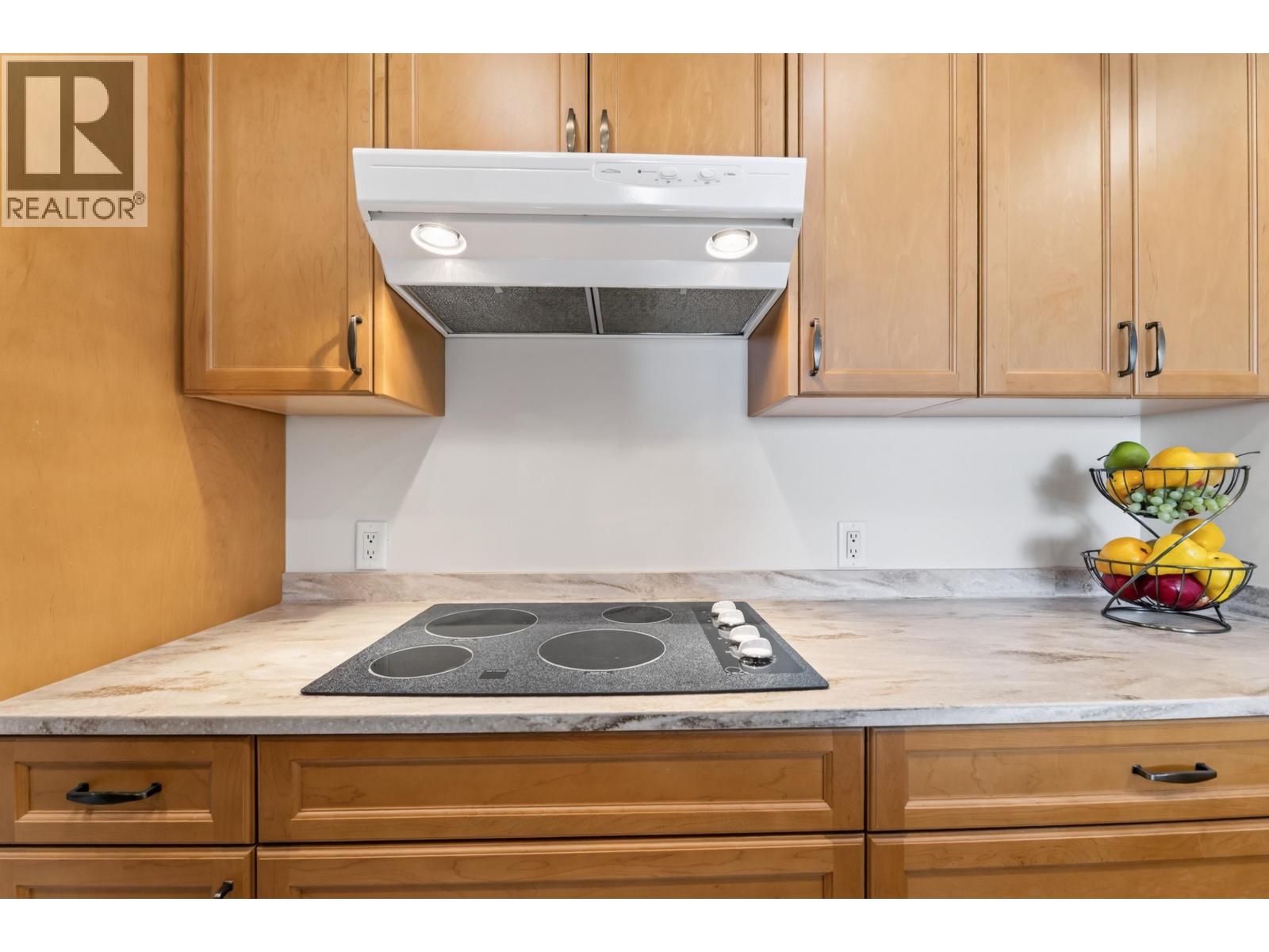 502 2135 Argyle Avenue, West Vancouver, British Columbia  V7V 1A5 - Photo 9 - R3158558