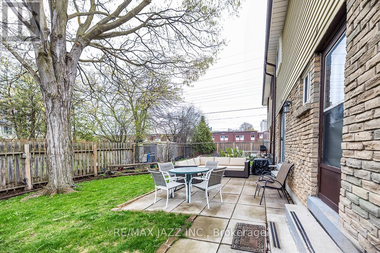1347 Mary Street N, Oshawa, Ontario  L1G 6T2 - Photo 41 - E13710460