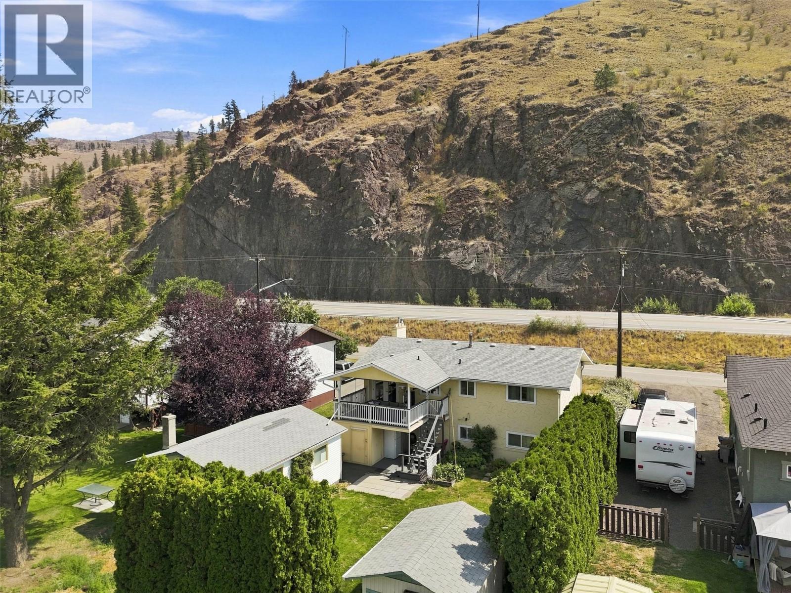 3957 Old Yellowhead Highway, Kamloops, British Columbia  V2H 1K6 - Photo 42 - 10396460