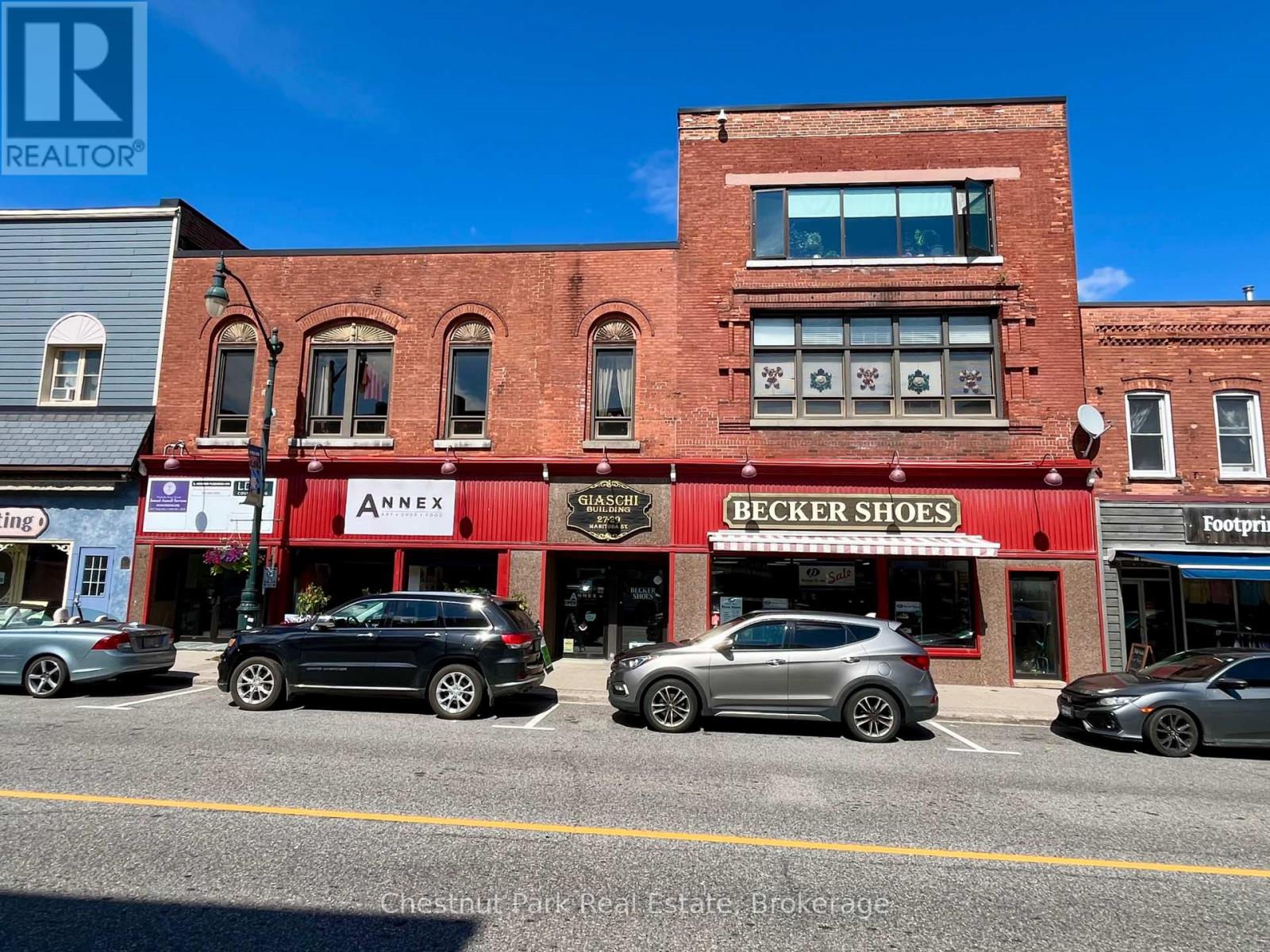 29 MANITOBA STREET, Bracebridge, Ontario