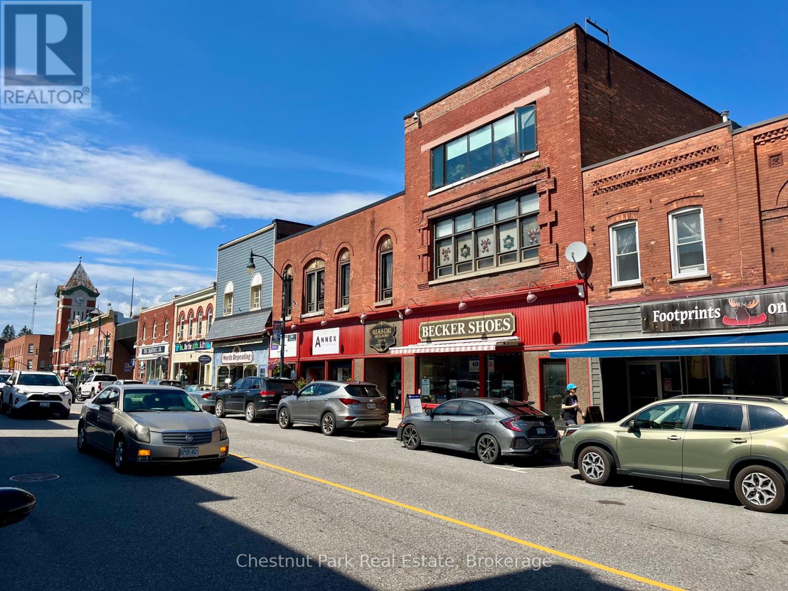 29 Manitoba Street, Bracebridge, Ontario P1L 1S4 - Photo 3 - X13710946