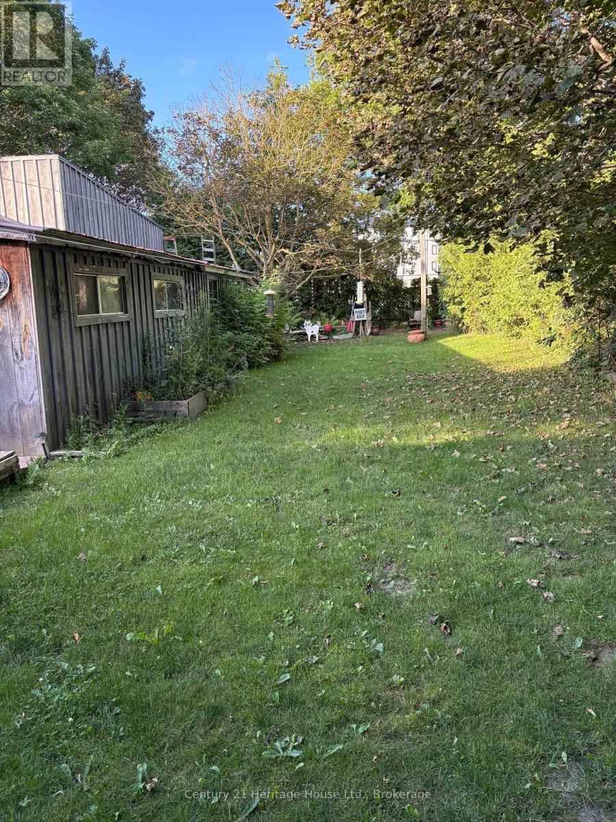 370 Foster Street, Wellington North, Ontario  N0G 2L1 - Photo 14 - X13710978