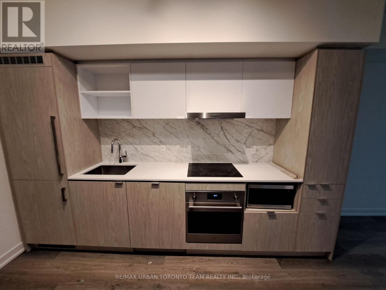 4616 - 55 Cooper Street, Toronto, Ontario  M5E 0G1 - Photo 3 - C13710938