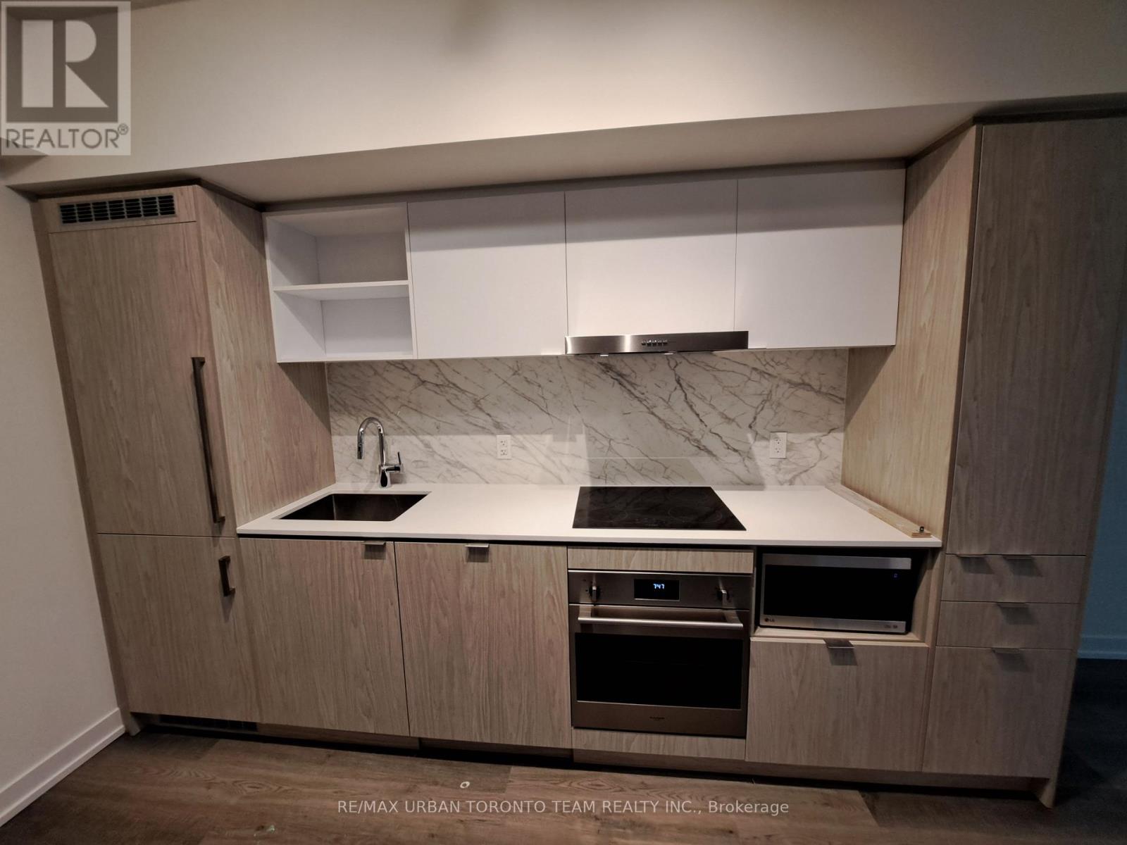 4616 - 55 Cooper Street, Toronto, Ontario  M5E 0G1 - Photo 4 - C13710938