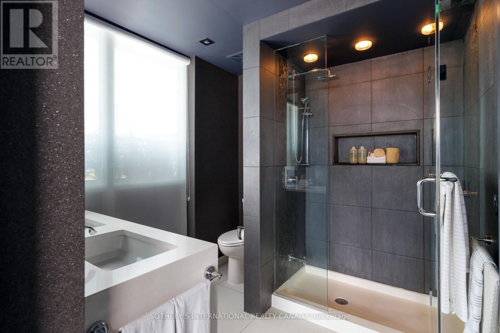 1606 - 39 Sherbourne Street, Toronto, Ontario  M5A 0L8 - Photo 32 - C13710974