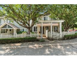 2 4401 BLAUSON BOULEVARD, Abbotsford, British Columbia