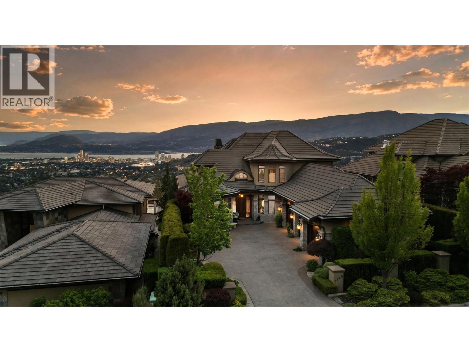 2449 Selkirk Drive, Kelowna, British Columbia