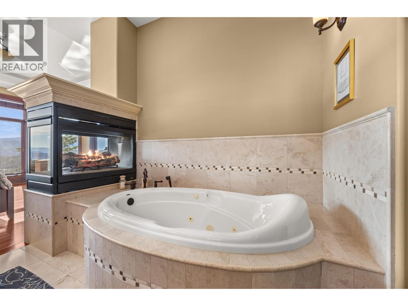 2449 Selkirk Drive, Kelowna, British Columbia  V1V 2R7 - Photo 38 - 10389851