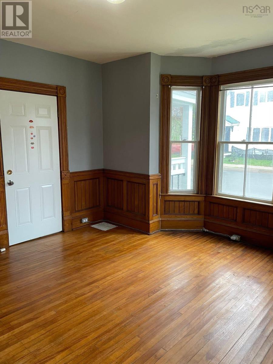 40 King Street, Truro, Nova Scotia  B2N 3K6 - Photo 11 - 202620304