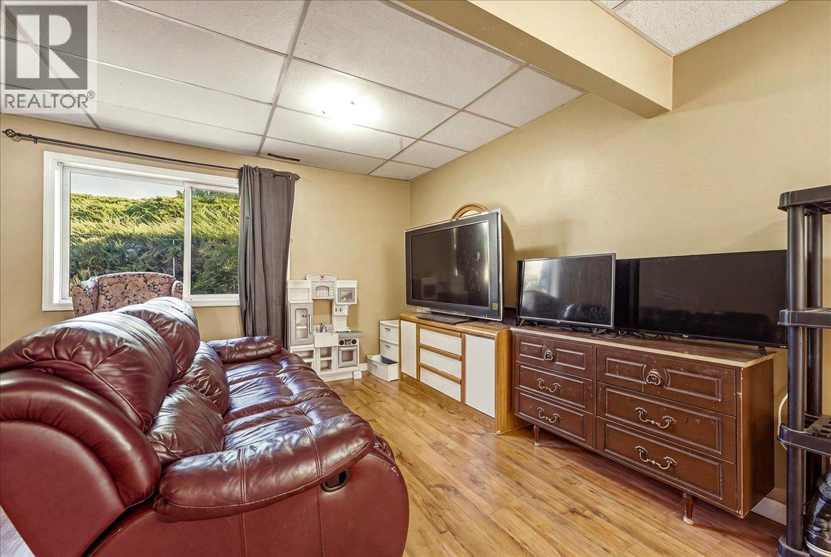 2225 Teal Place, Vernon, British Columbia  V1H 1R1 - Photo 34 - 10397864