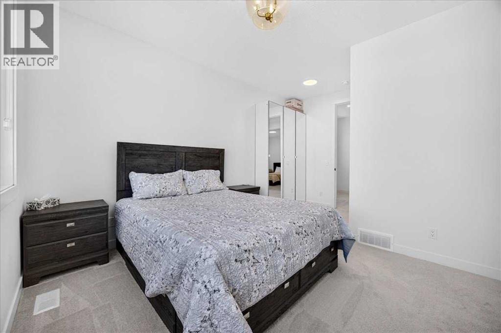 77 Rowmont Common NW, Calgary, Alberta  T3L 0L2 - Photo 31 - A2339729