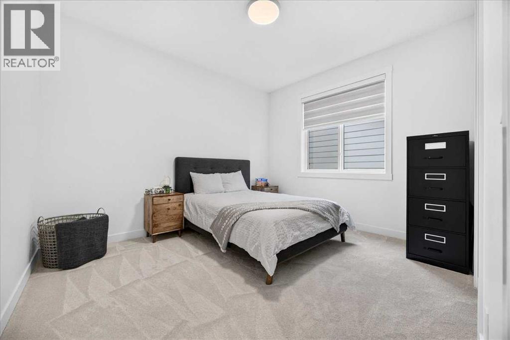 77 Rowmont Common NW, Calgary, Alberta  T3L 0L2 - Photo 34 - A2339729