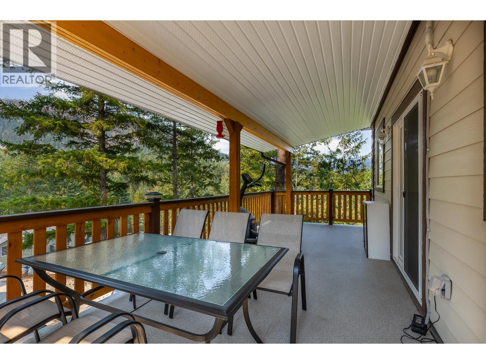 10818 Westshore Road, Vernon, British Columbia  V1H 2C3 - Photo 27 - 10398698
