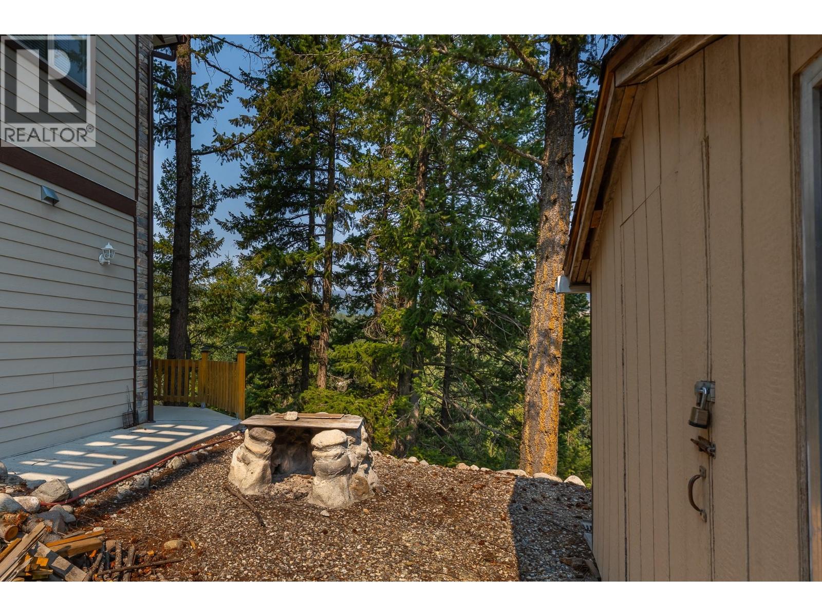 10818 Westshore Road, Vernon, British Columbia  V1H 2C3 - Photo 60 - 10398698