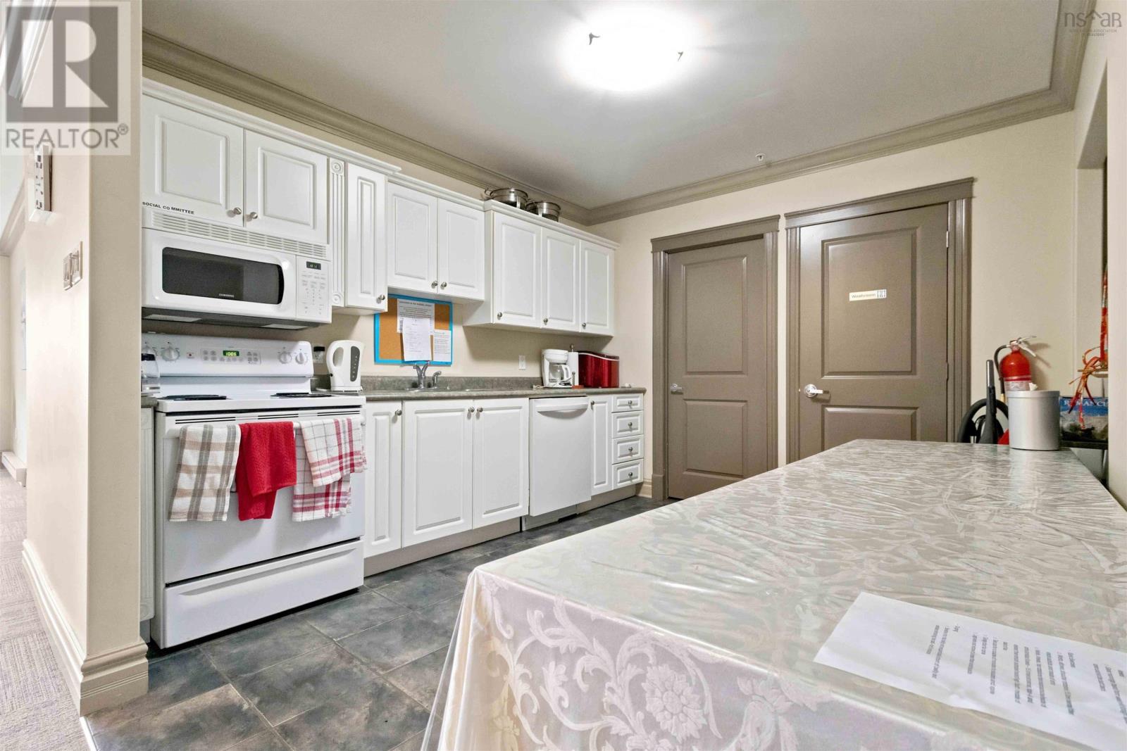 406 77 Russell Lake Drive, Dartmouth, Nova Scotia  B2W 6R8 - Photo 35 - 202621427