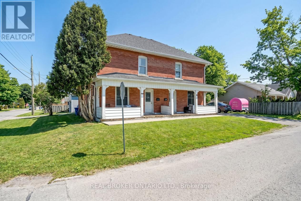 53-55 Wellington Street, Halton Hills, Ontario  L7J 2H1 - Photo 2 - W13710920