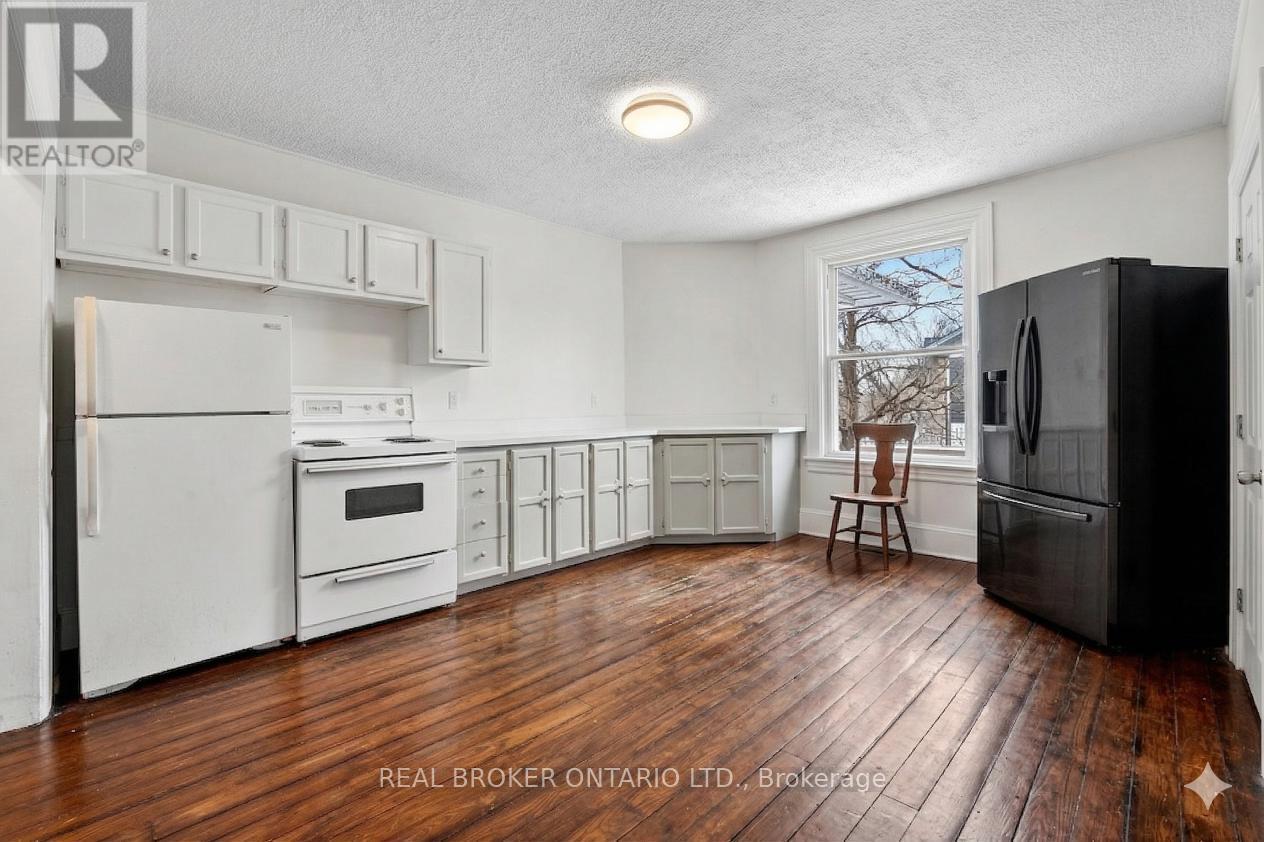 53-55 Wellington Street, Halton Hills, Ontario  L7J 2H1 - Photo 6 - W13710920