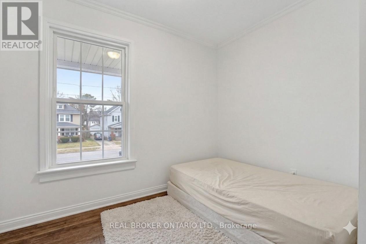 53-55 Wellington Street, Halton Hills, Ontario  L7J 2H1 - Photo 7 - W13710920