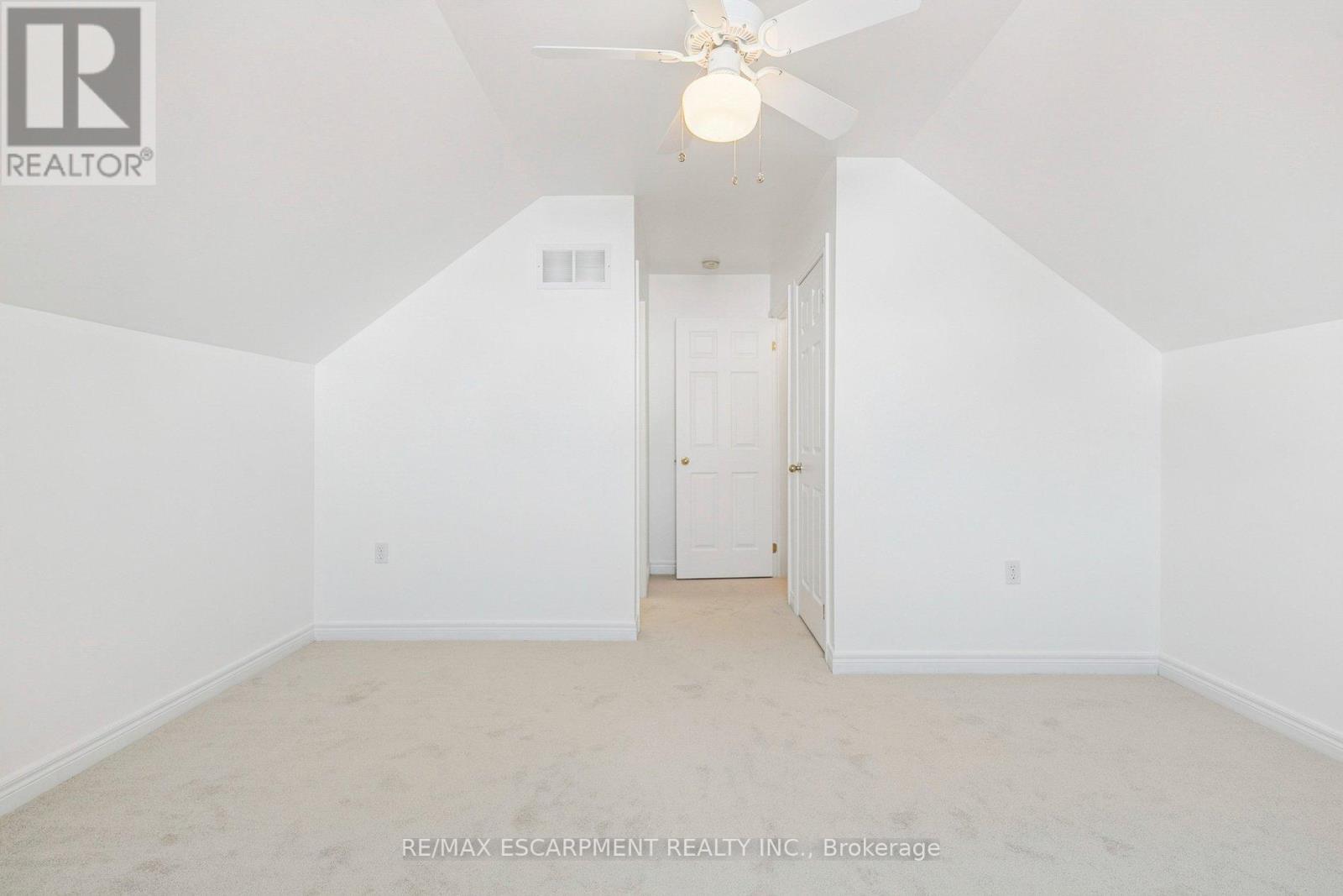 245 Centennial Forest Drive, Milton, Ontario  L9T 5W9 - Photo 33 - W13710968