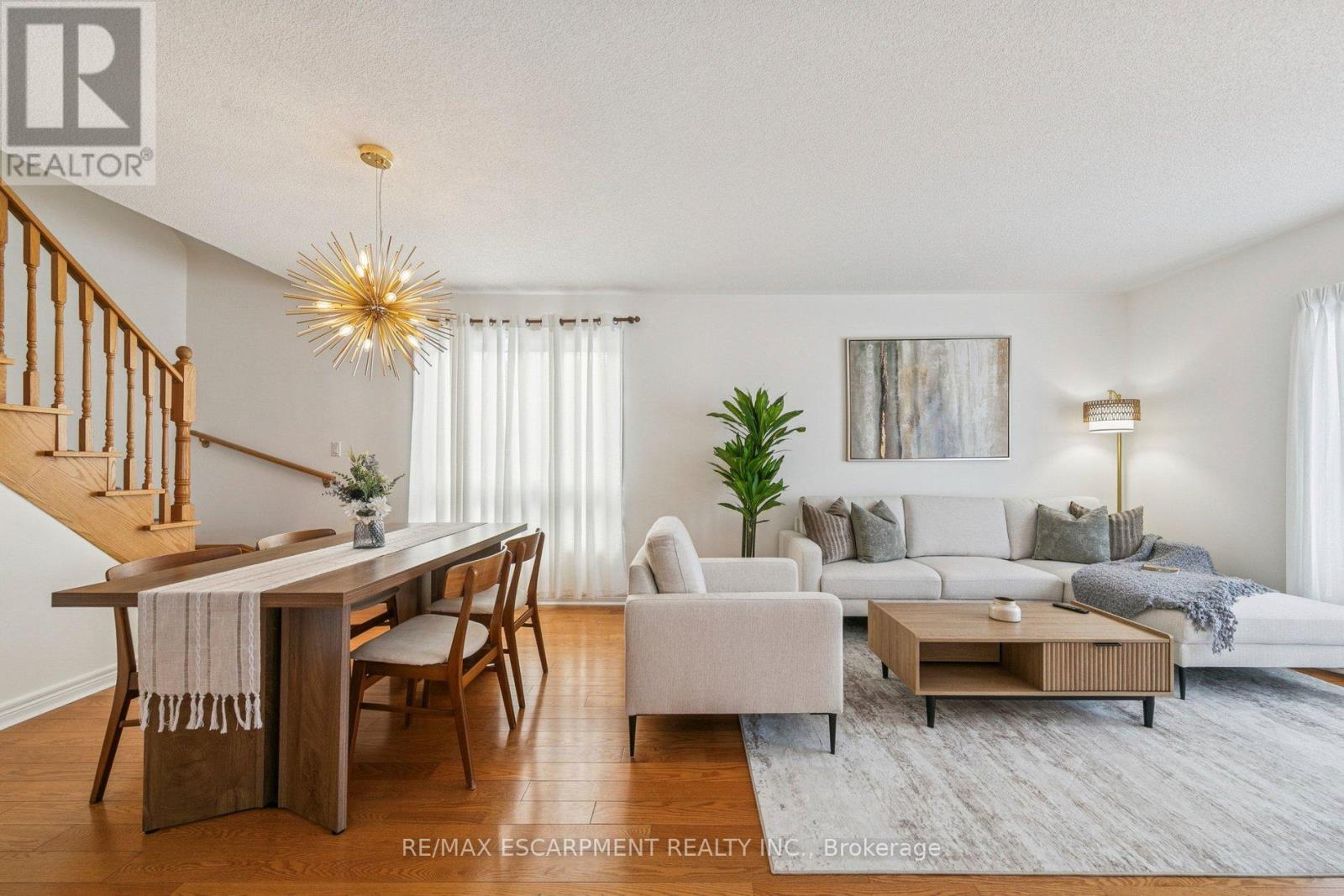 245 Centennial Forest Drive, Milton, Ontario  L9T 5W9 - Photo 8 - W13710968