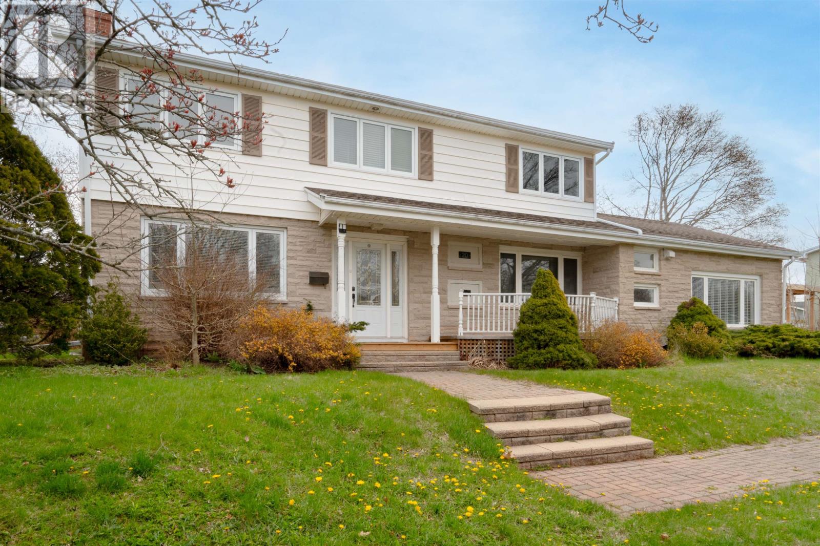 20 Edinburgh Drive, Brighton, Prince Edward Island  C1A 3G1 - Photo 2 - 202621477
