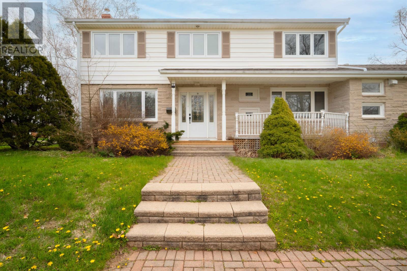 20 Edinburgh Drive, Brighton, Prince Edward Island  C1A 3G1 - Photo 3 - 202621477