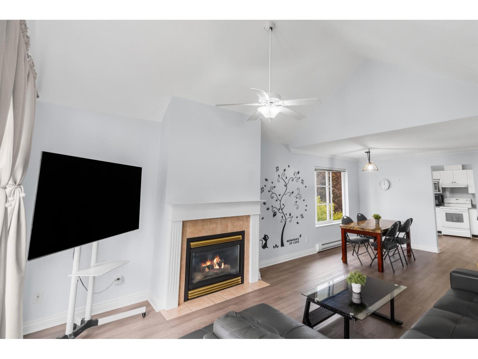303 10130 139 Street, Surrey, British Columbia  V3T 4L4 - Photo 7 - R3158310