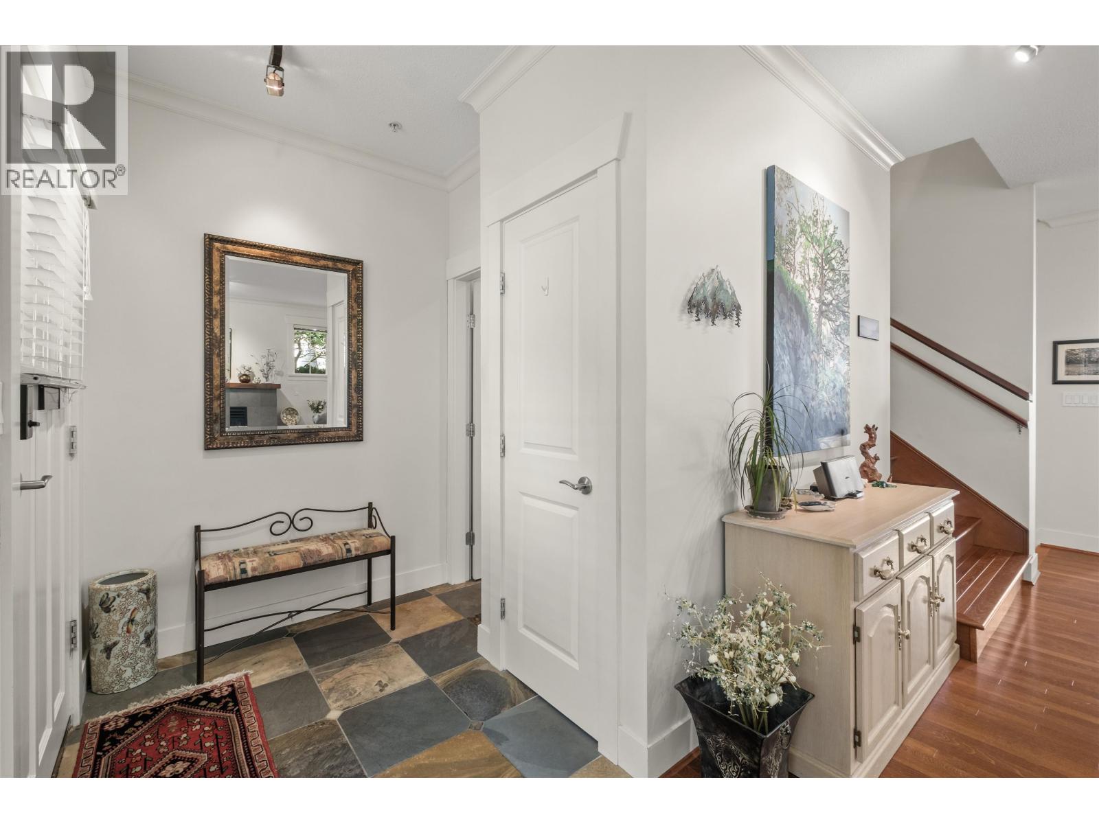261 E Queens Road, North Vancouver, British Columbia  V7N 4N7 - Photo 10 - R3157218