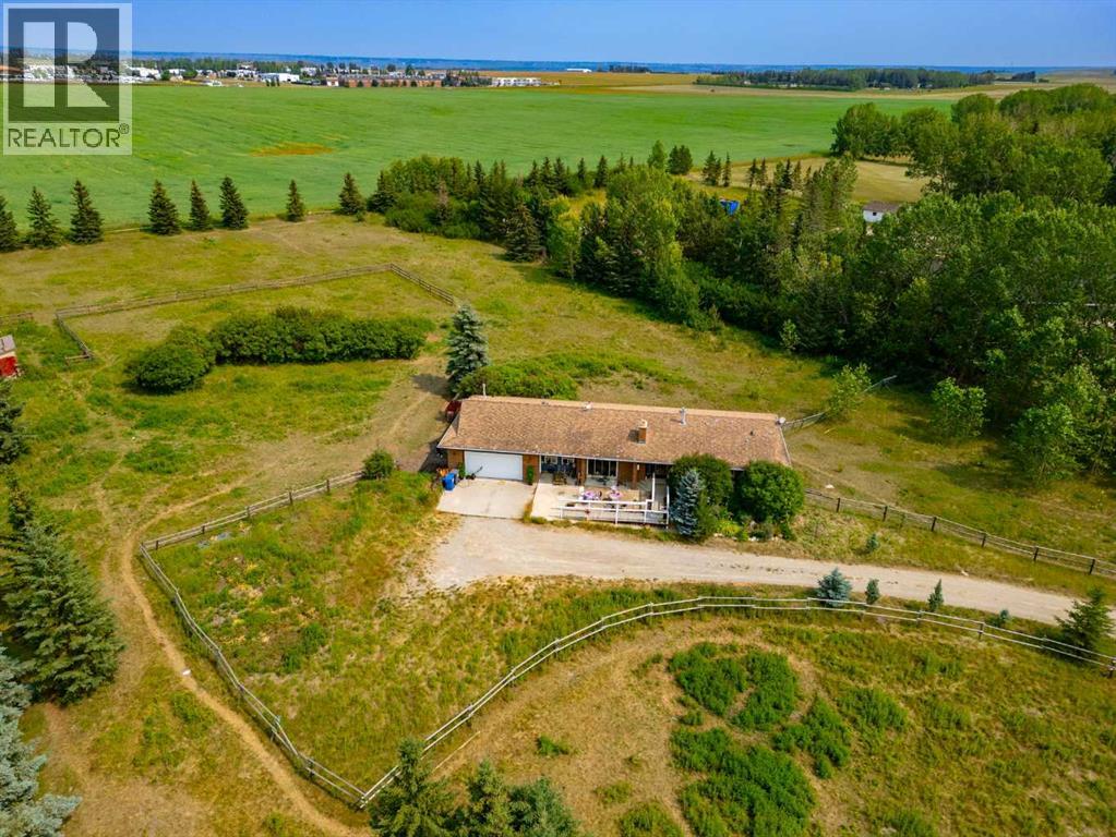 250 Huggard Road, Rural Rocky View County, Alberta  T3Z 2C3 - Photo 10 - A2335996