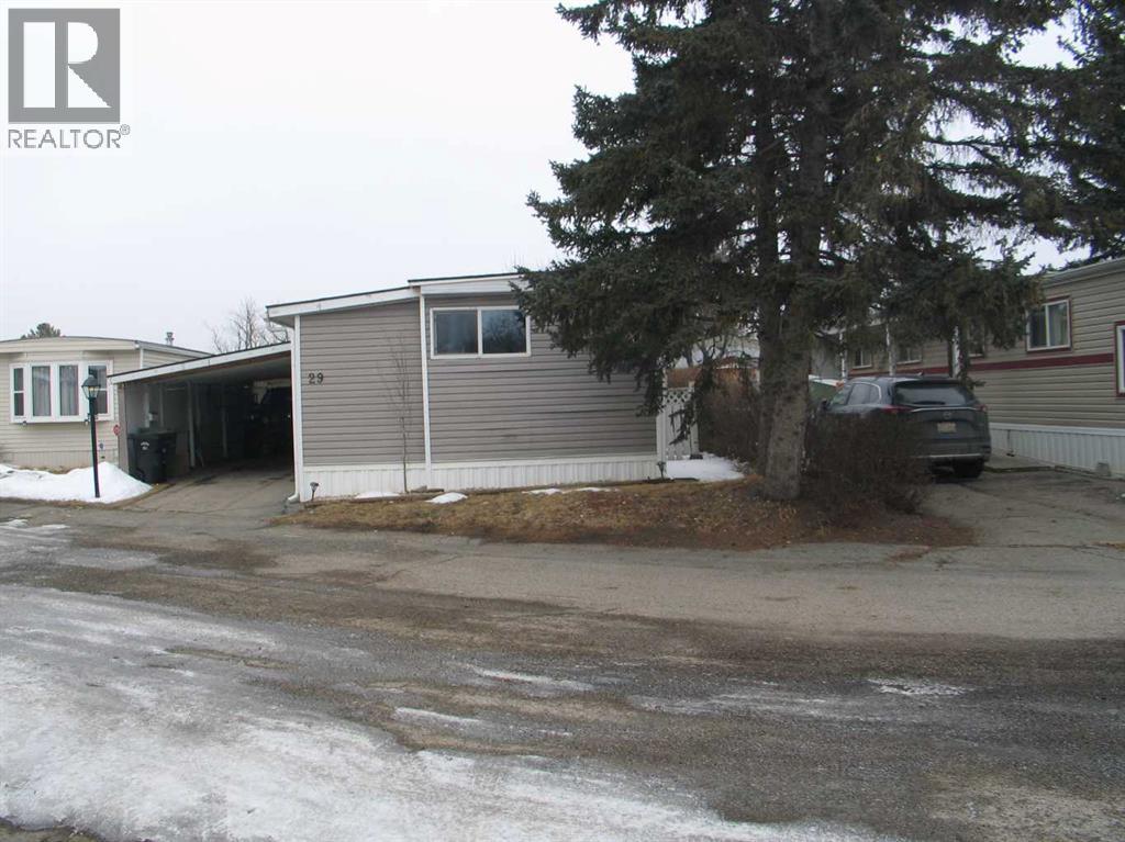 29, 3223 83 Street Nw, Calgary, Alberta  t3b 5n1 - Photo 1 - A2337853