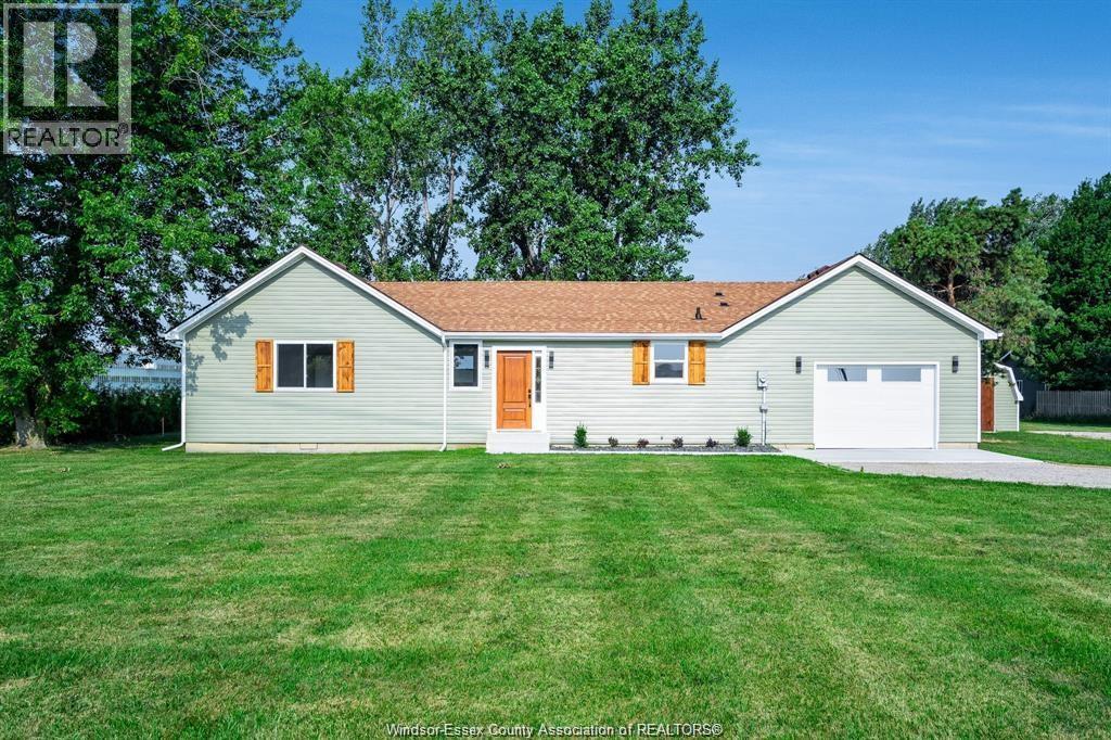<h3>$609,000</h3><p>1175 Highway 77, Leamington, Ontario</p>