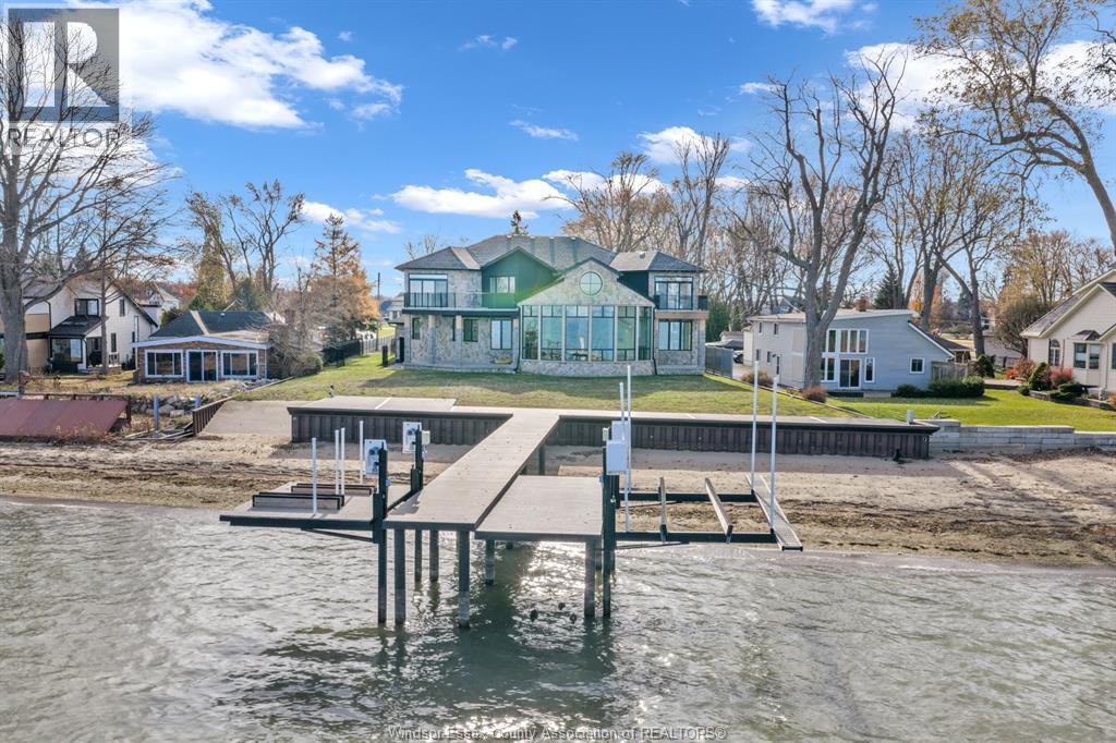 720 Old Tecumseh Road East, Lakeshore, Ontario  N0R 1A0 - Photo 3 - 26020752