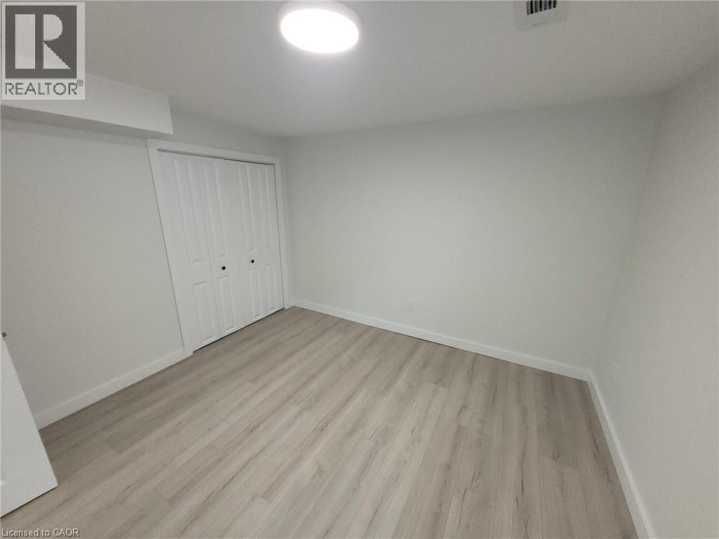 132 East 31st Street, Hamilton, Ontario  L8V 3P2 - Photo 11 - 40853200