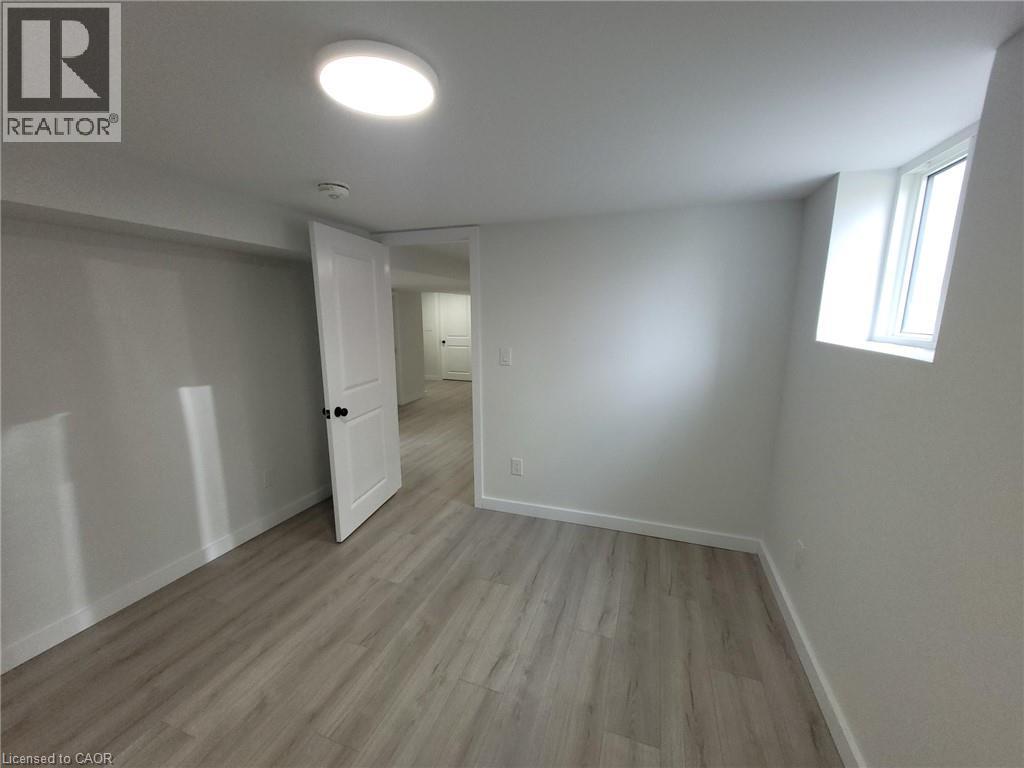 132 East 31st Street, Hamilton, Ontario  L8V 3P2 - Photo 21 - 40853200